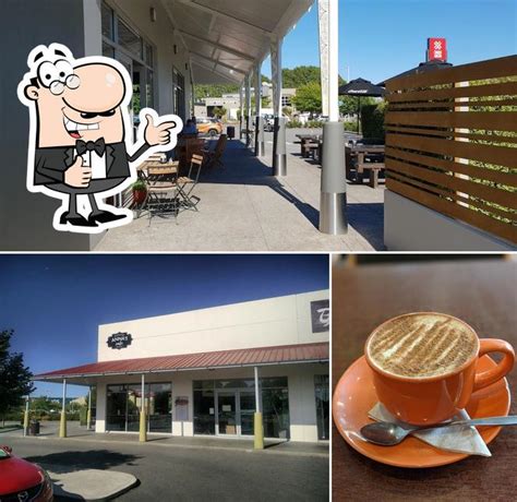 Anna's Cafe, Christchurch .